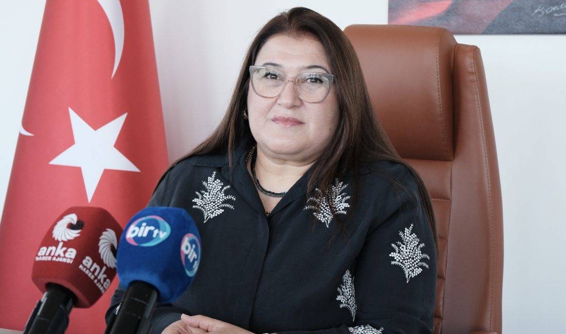 Hekim Birliği Sendikası, “Kayyım İddiaları Gerçeği Yansıtmıyor” Hekim Birliği Sendikası Genel Başkanı Hatice Çerçi Balcı, sendikaya kayyım