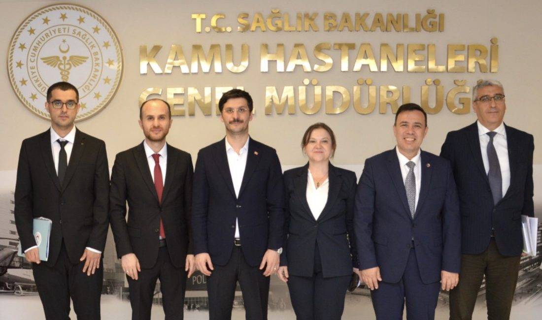 Hekim Birliği Sendikası Genel Başkanı Dr.Hatice Çerçi Balcı ve yönetim