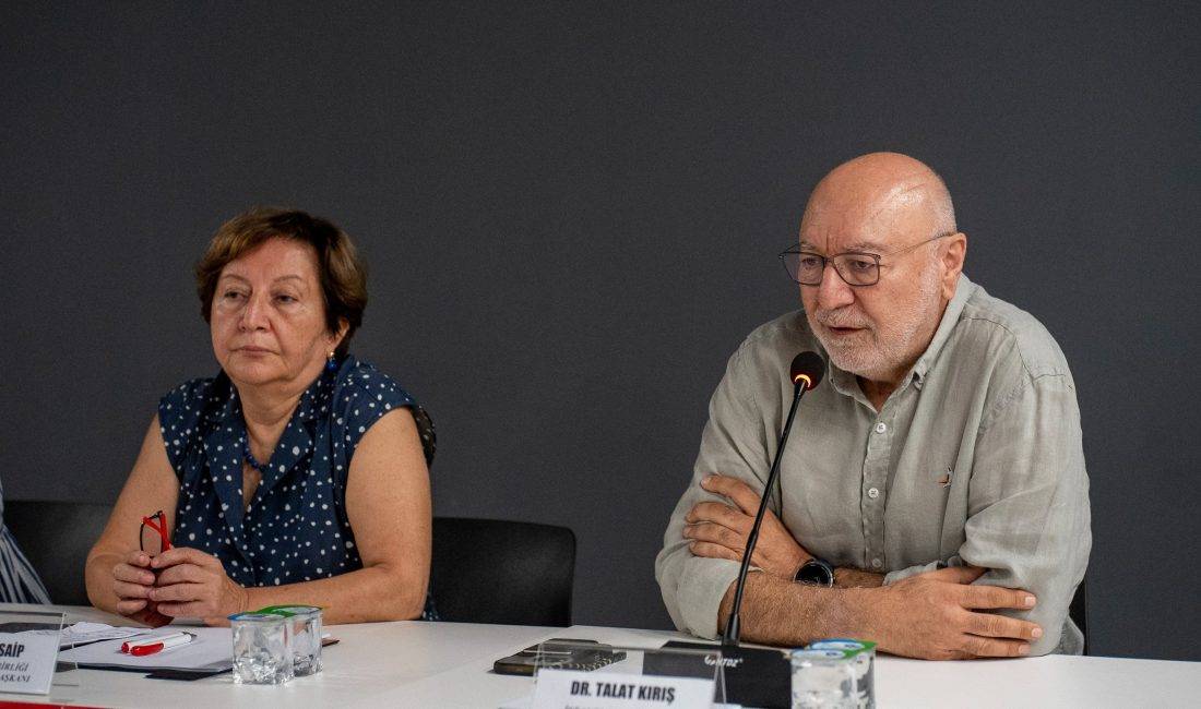 Hekimler, yüksek meblağlara ulaşan tazminat davalarına sert tepki gösterdi. Türk